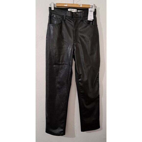 Abercrombie & Fitch womens Sz 26 black Vegan Leather winter pants Ultra Hi Rise - Picture 2 of 8